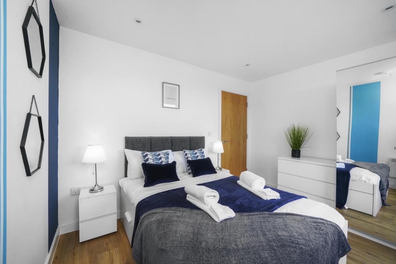 Stunning City Centre Penthouse - Sleeps 10 - Parking Manchester Kültér fotó