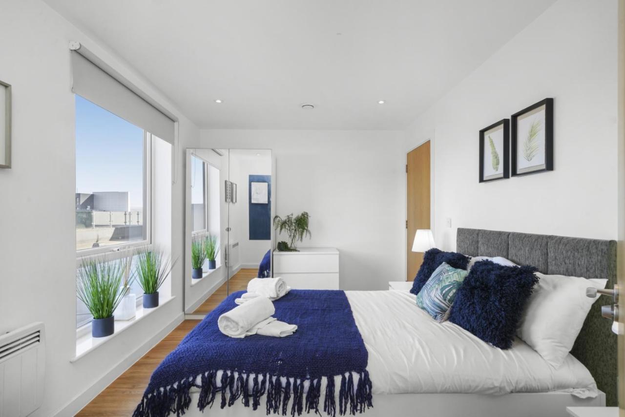 Stunning City Centre Penthouse - Sleeps 10 - Parking Manchester Kültér fotó