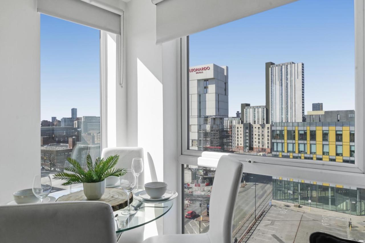 Stunning City Centre Penthouse - Sleeps 10 - Parking Manchester Kültér fotó